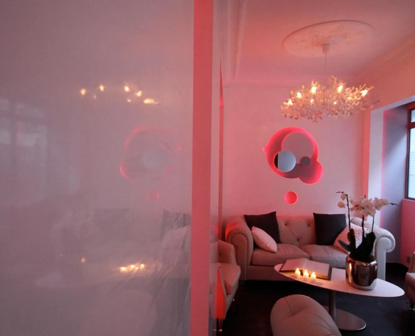 Hotel Lumieres Montmartre Paris