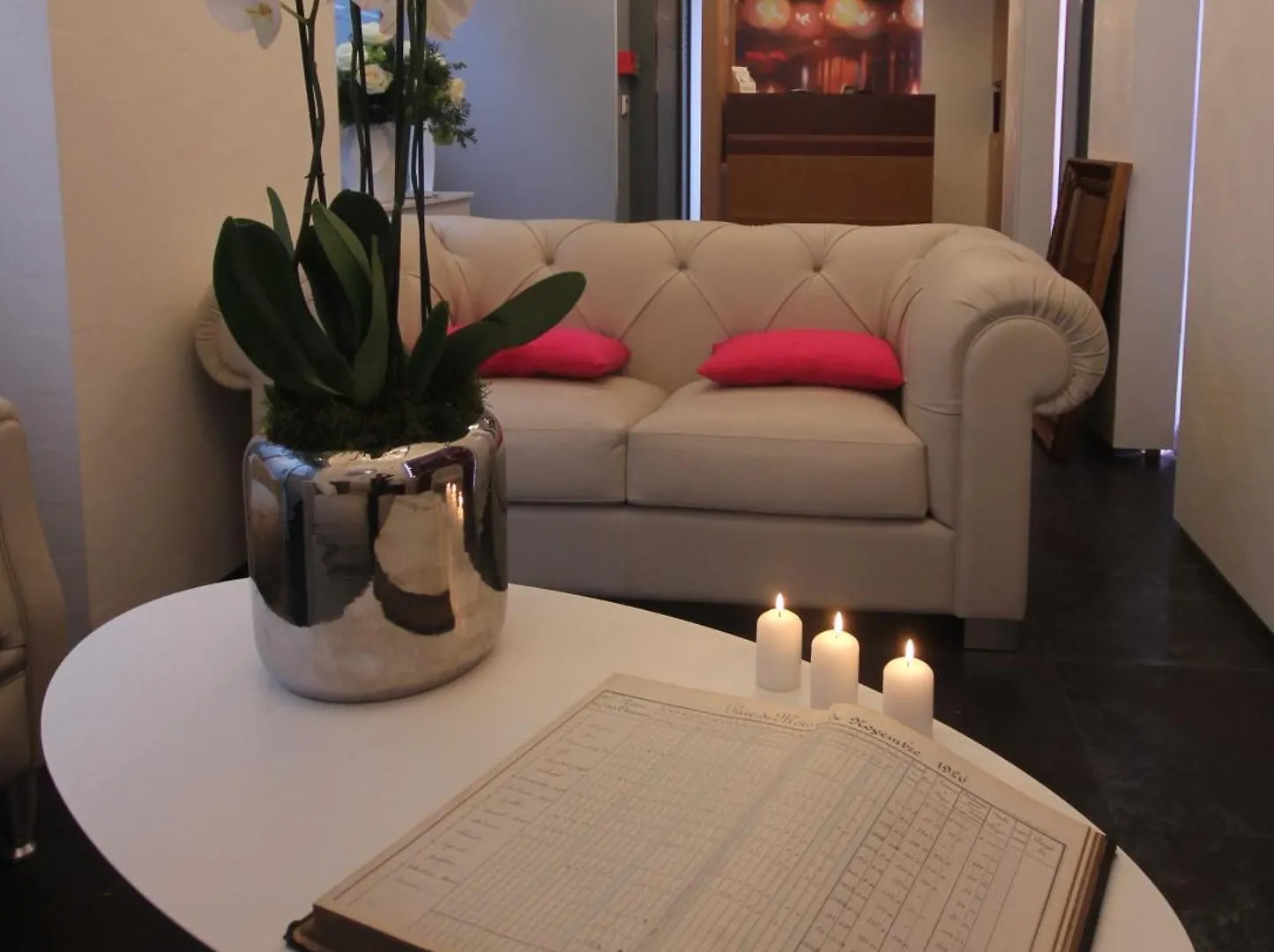 Hotel Lumieres Montmartre 3*