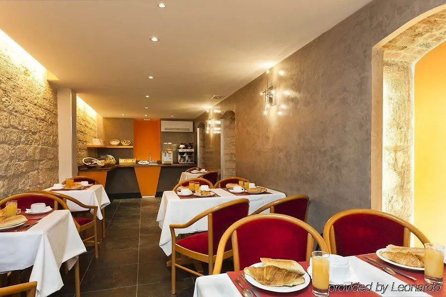 Lumieres Montmartre Otel Paris